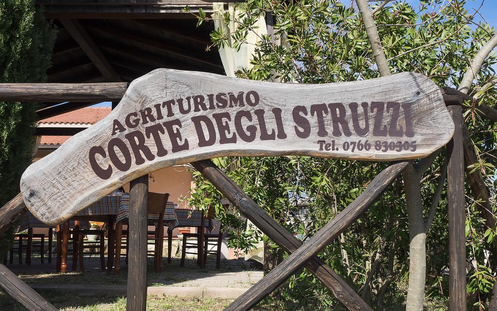 B&B Corte Degli Struzzi Pescia Romana Eksteriør billede